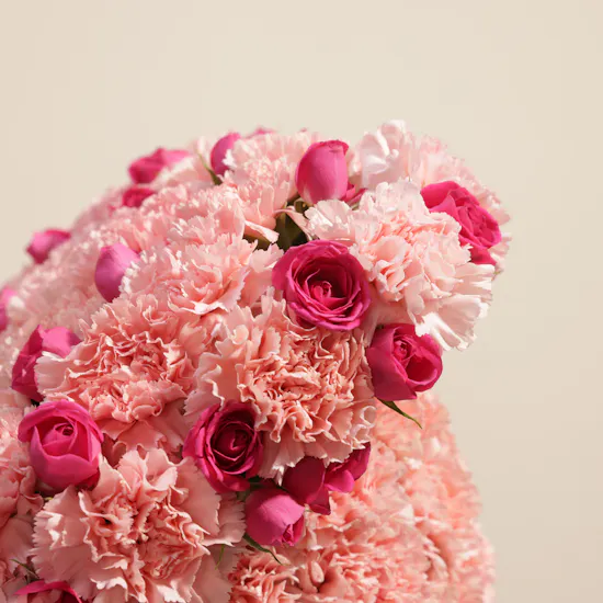 Graduation carnation Hat + Ceramic vase