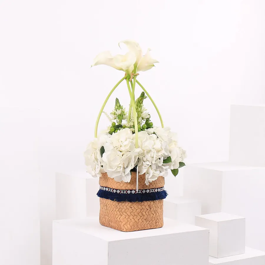 White Flowers | Ceramic plant pot  1