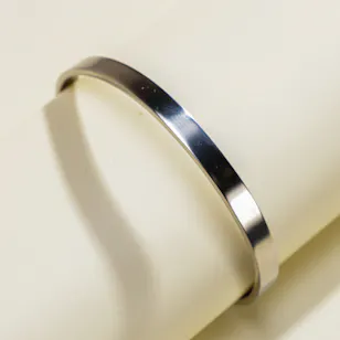 ZUS Stainless Steel Cuff | Silver Color