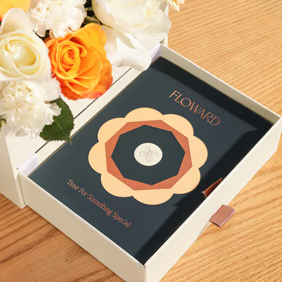 Floward 50 KWD Card | Chocolate and Soft Flower Box