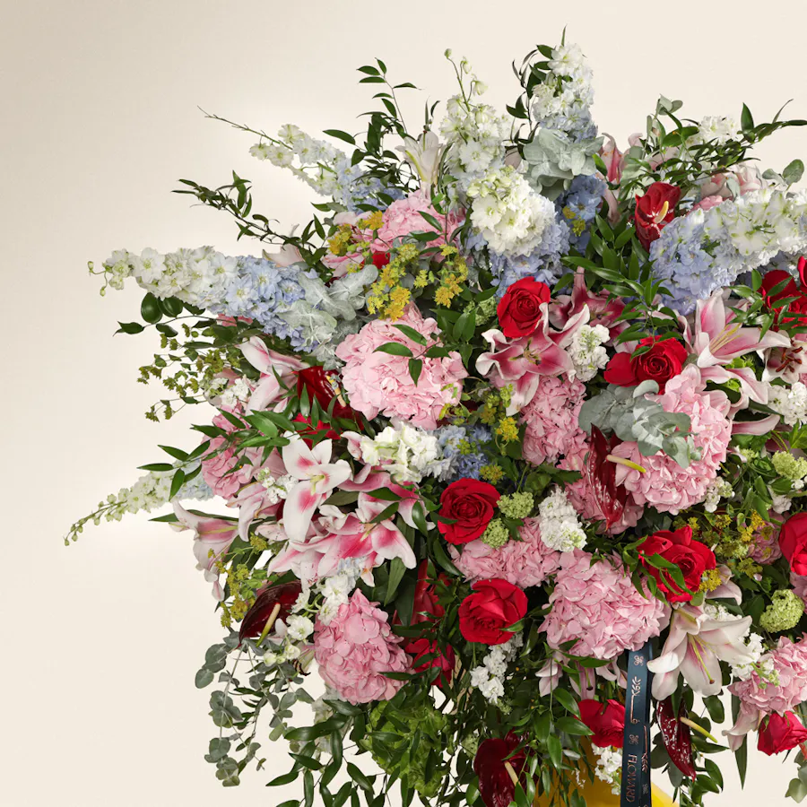 Elevated Splendor Flower Vase 4