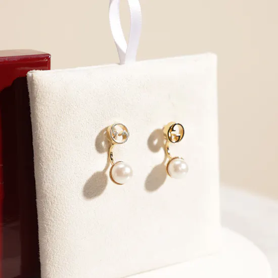 Gucci Blondie Resin Pearl Women's Earrings