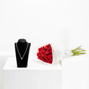 Felizmoda Silver Necklace | Love Roses