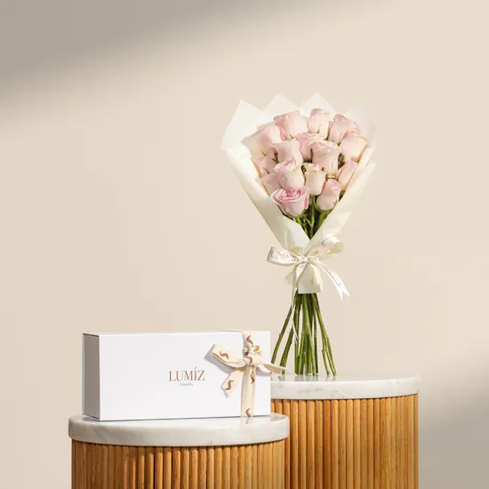 Lumiz Candles Premium Candles Set | Curated Moments Flower Bouquet