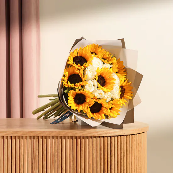 Golden Sunshine Flowers Bouquet