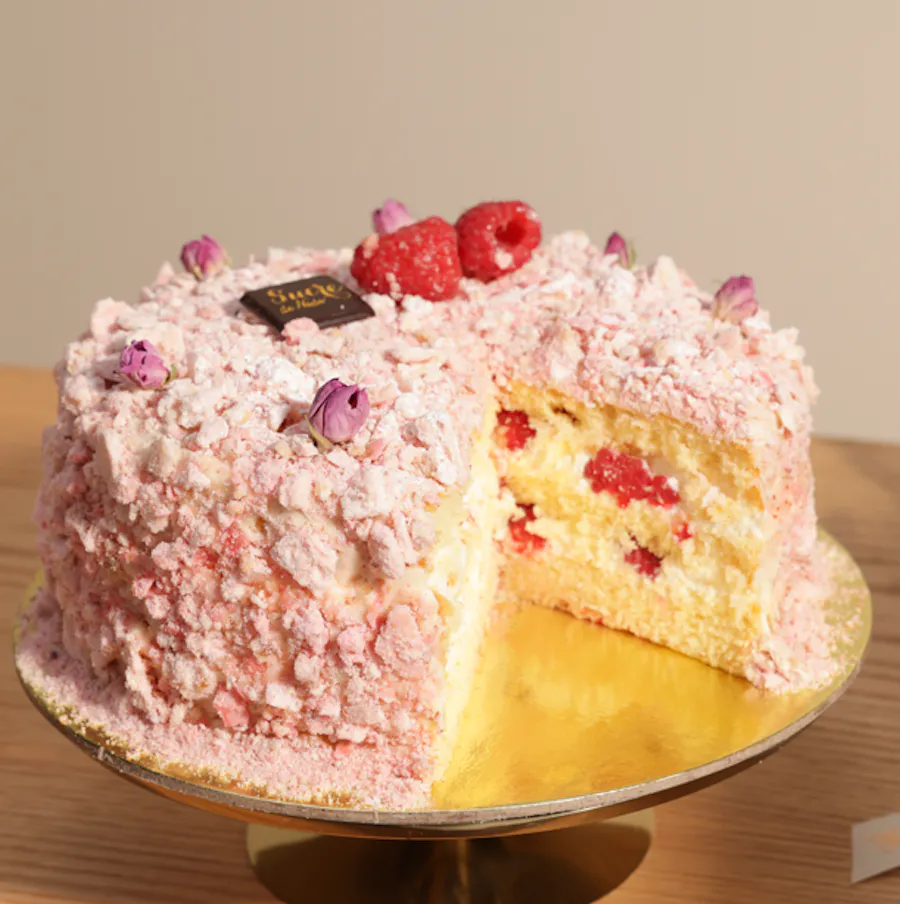 Sucre de Nada La Vie en Rose Cake 2