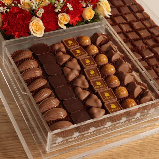 Abucci Lavish Chocolate Tray | Classic Flowers