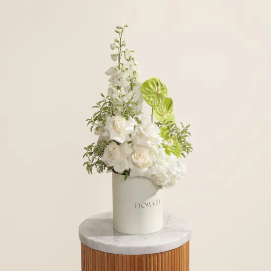 Emirati Women's Day Luminous Flower Box