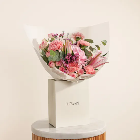Floward Pink Reverie Flower Bouquet