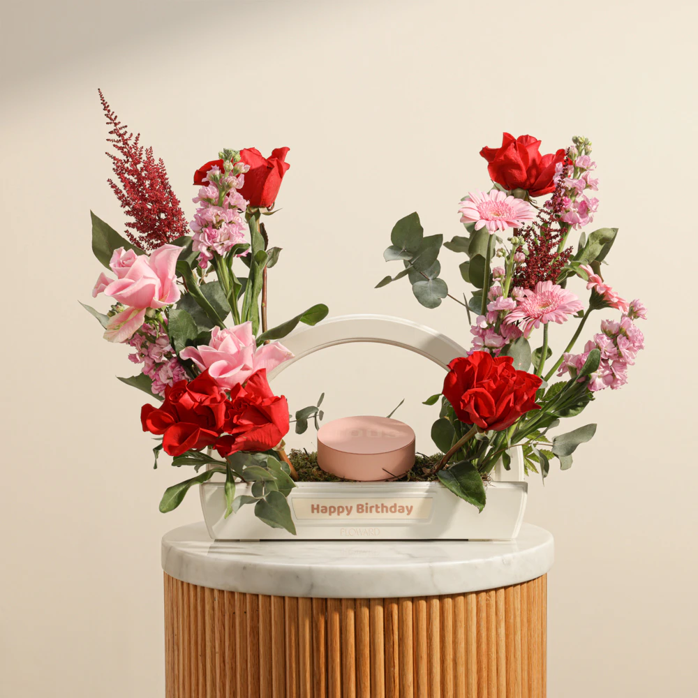 سوار على شكل قلب بدرجتَي لون من توس | زهور يوم ميلاد سعيد