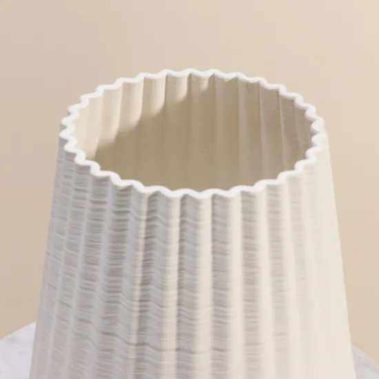 Floward 3D Contemporary Geometric Vase | White