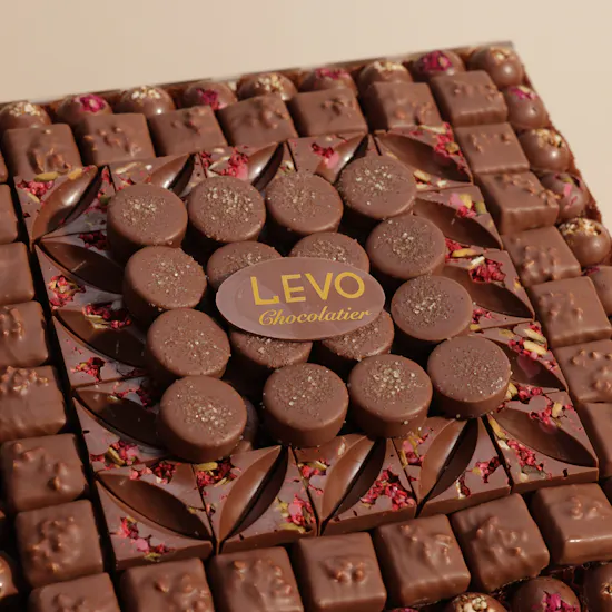 Levo Square Chocolate Tray | Beauty Flower Vase