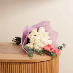Elegant Flowers Bouquet 