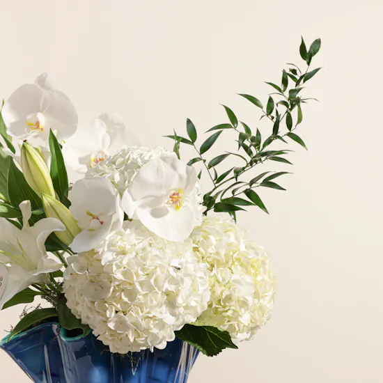 White Grace Flower Vase