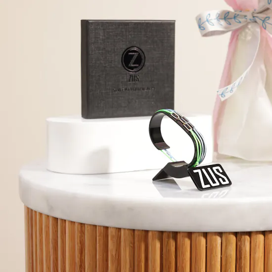 Zus Silky Couples Bracelets | White Tulips