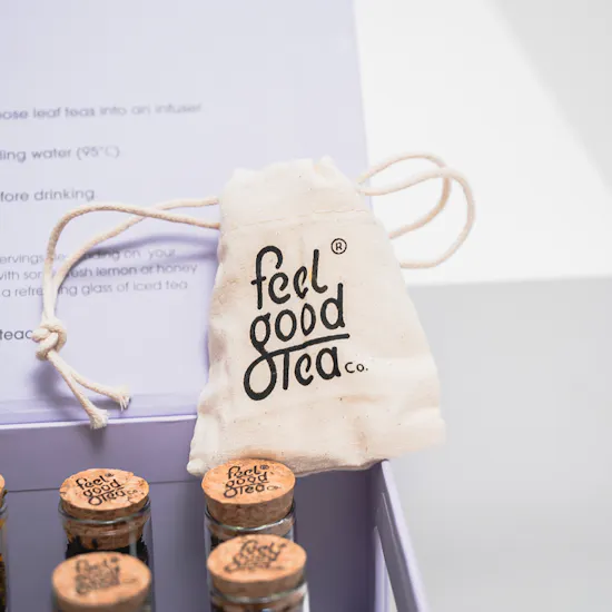 Feel Good Tea Lavender Discovery Box | 3 White Liliums Bouquet