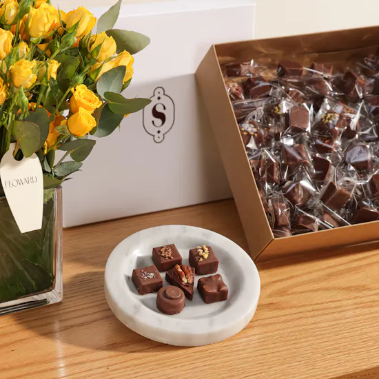 Soucolat Wrapped Chocolate Mix Box | Charming Flower Vase