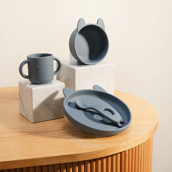Peek A Boo Liewood Vivi Silicone Rabbit Whale Blue Tableware