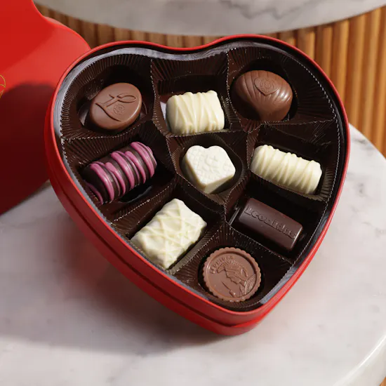 Leonidas Red Heart Chocolate Box | Stunning Red Flowers
