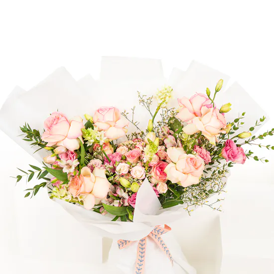 Fuala Omani Taste Chocolate Box | Delicate Flowers