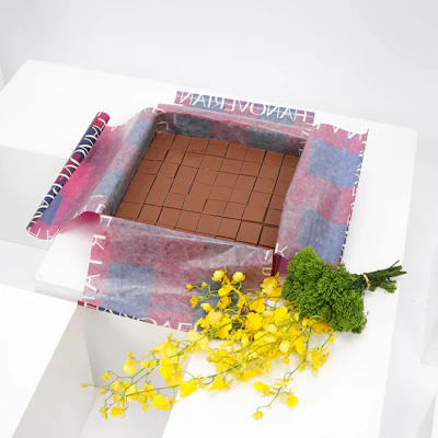 Hanoverian Chocolates | Bright Flowers Hanoverian Chocolates | Bright Flowers