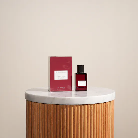 عطر دارك تشيري اند امبير للجنسين من بانانا ريبابليك | 75مل