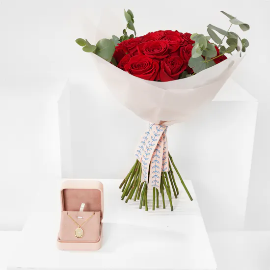 Floward Letter H Gold Plated Silver Necklace | Red Roses Bouquet