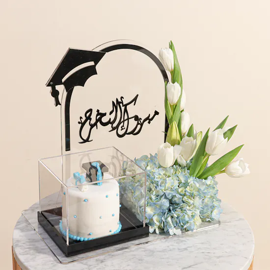 Floward Blue Graduation Cake | Inauguration Flowers