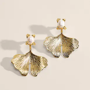 Lynyer Twisted Flora Pearl Gold Plated Earrings
