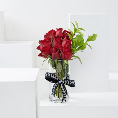 Heartfelt Roses | Cylinder Vase