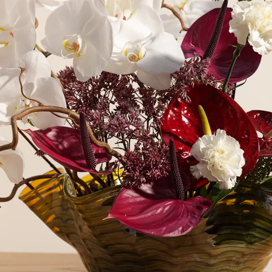 Elegant Flowers Vase