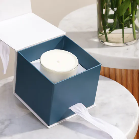 Floward Lilies Candle | Orange Rose