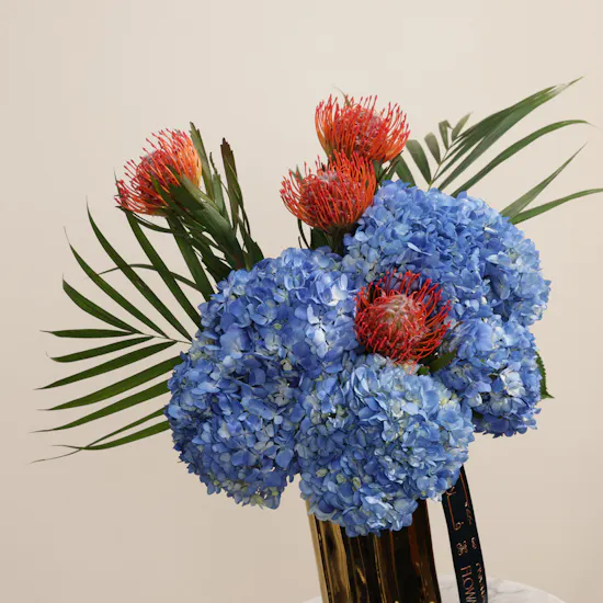 Spark Golden Flower Vase
