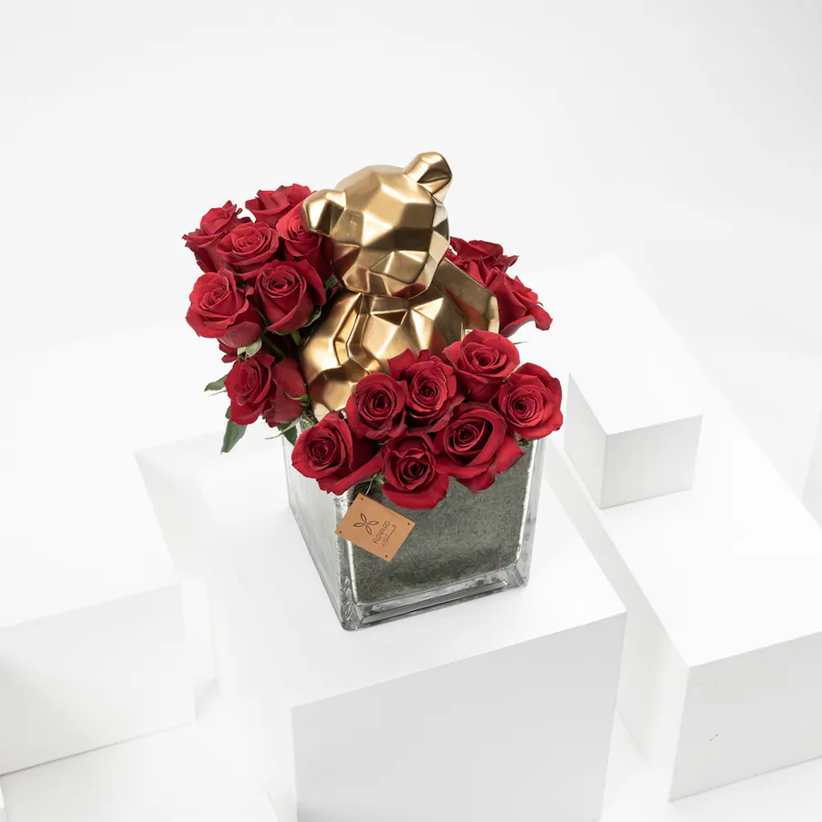 Teddy Bear | Red Roses Vase 2