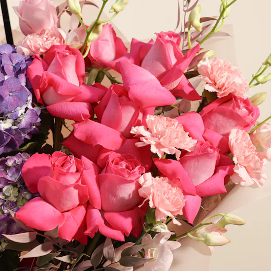 L'Occitane Women's Gift Set | Love and Care's Touch Flowers Bouquet