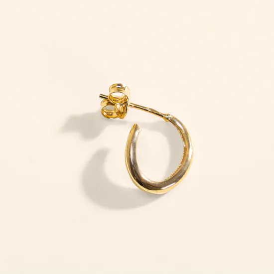 Miss L' Circle Shaped Open Hoop Gold Women's Earring