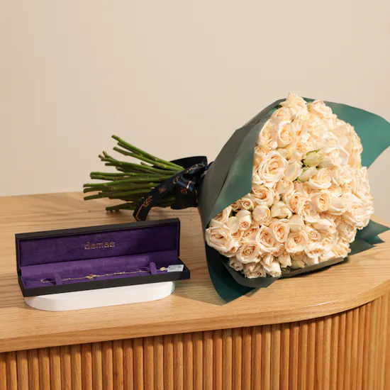 Damas Gold Bracelet For Women | Fresh Shiny Flowers