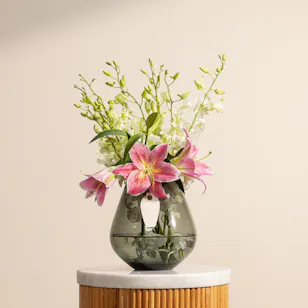 Blush & Bloom Flowers Vase Blush & Bloom Flowers Vase