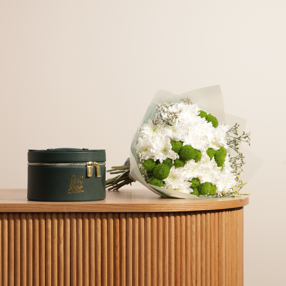 صندوق شاي من فيل جود تي | باقة زهور