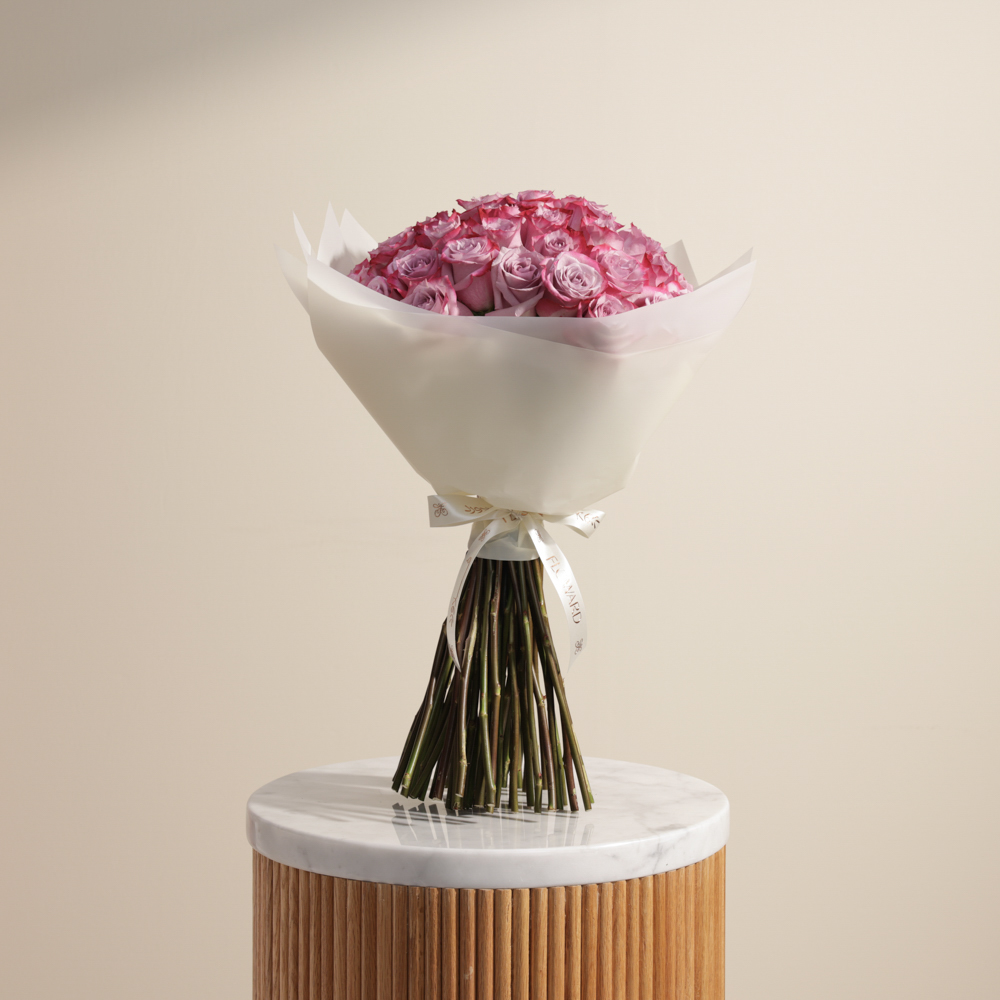 باقة الجوري البنفسجي العطرية | 50 جوري