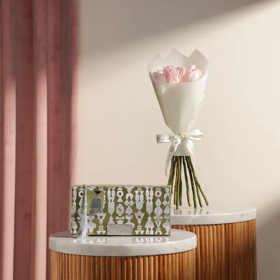 Soucolat Velvet Green Chocolate Box | Prestige Touch Flowers