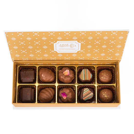 Linne Omani Flavours Chocolate Box | Flowers Bouquet