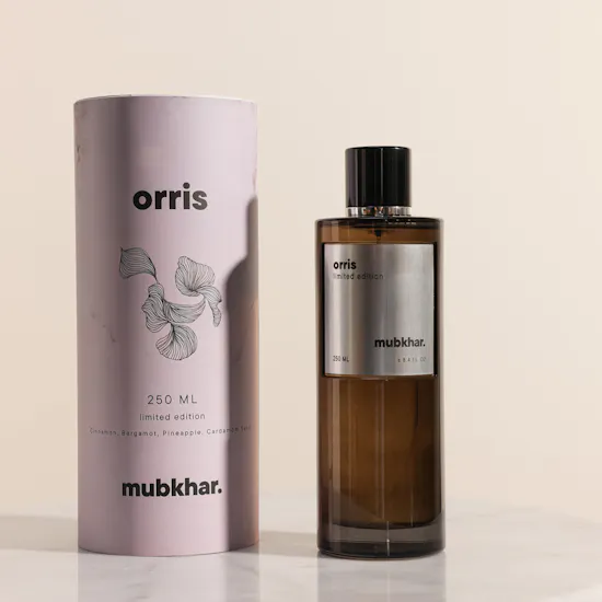 عطر أوريس للجنسين من مبخر