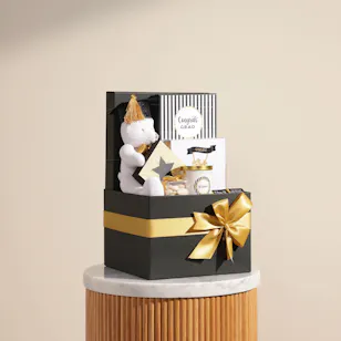 Le Chocolatier Graduation Chocolate Large Hamper