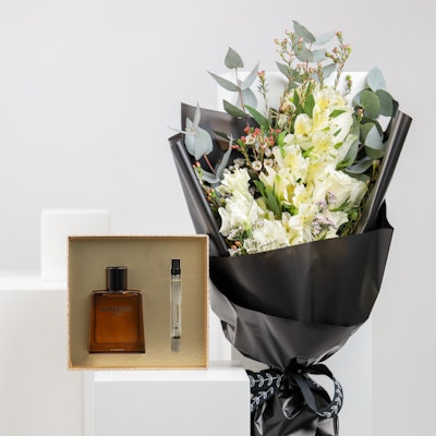 Burberry Hero EDP Gift Set for Men | White Flowers