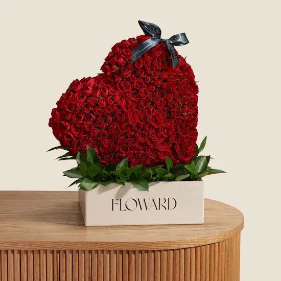 Love in Full View Flowers