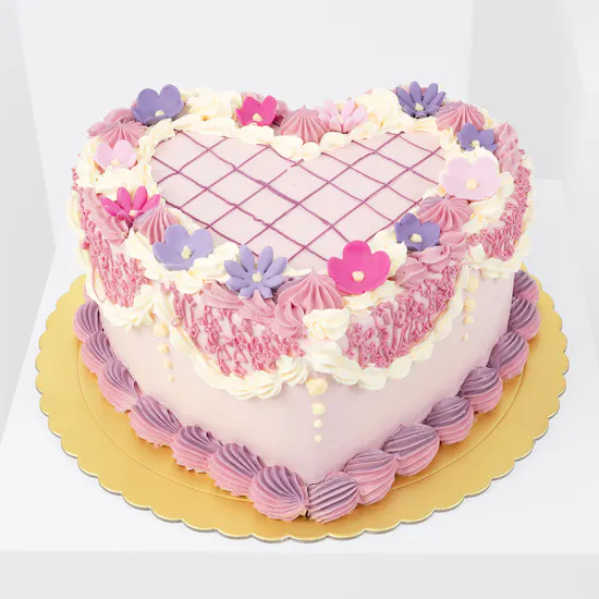 Caramel Heart Cake & 12 Red Roses