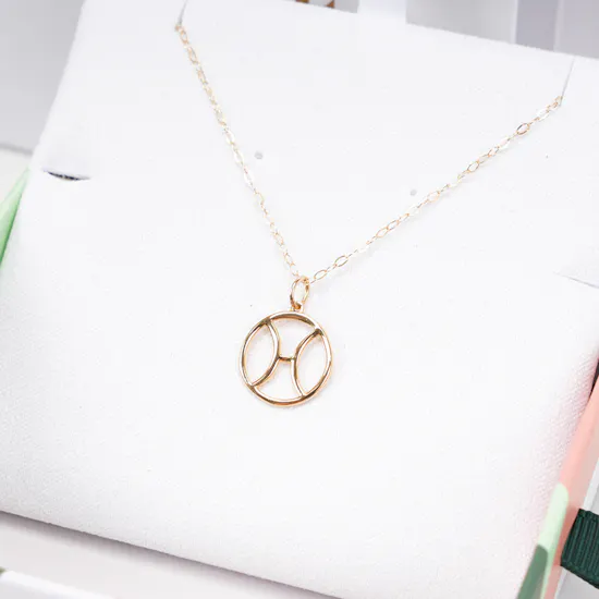 Miss L Pisces Necklace | Yellow Roses