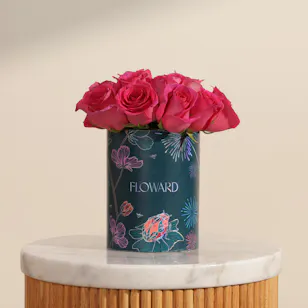 Festive Moment Fuchsia Rose Box | 15 Flowers