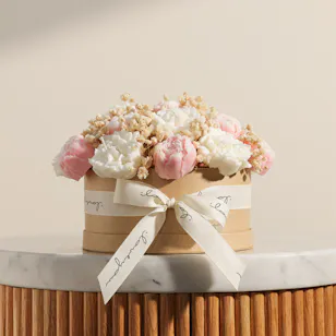 Done By SHK Large Candle Pink and White Bouquet 